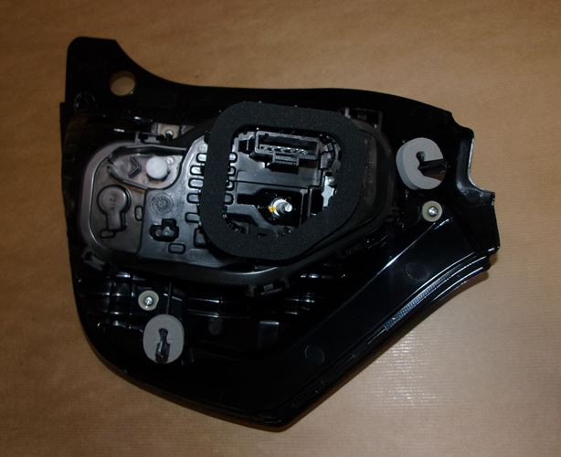 Lampa tylna Renault Twingo III