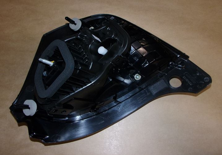 Lampa tylna Renault Twingo III