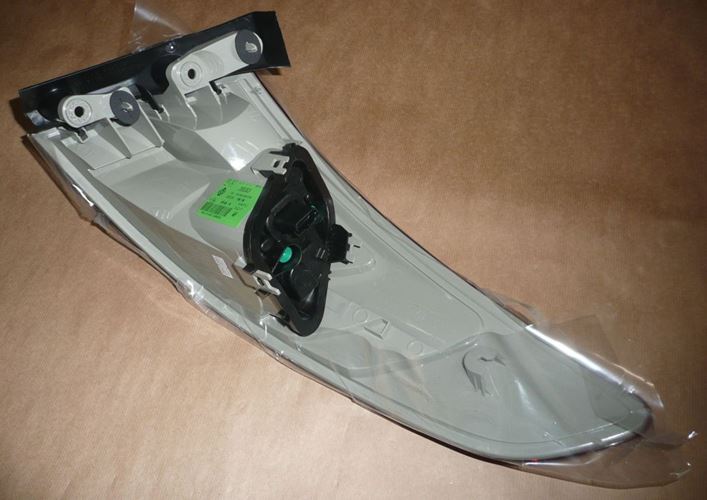 Lampa tylna Renault Fluence lewa