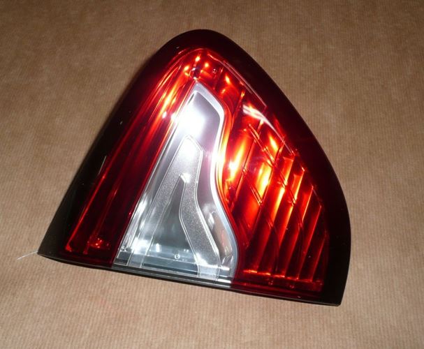 Lampa tylna Renault Captur lewa
