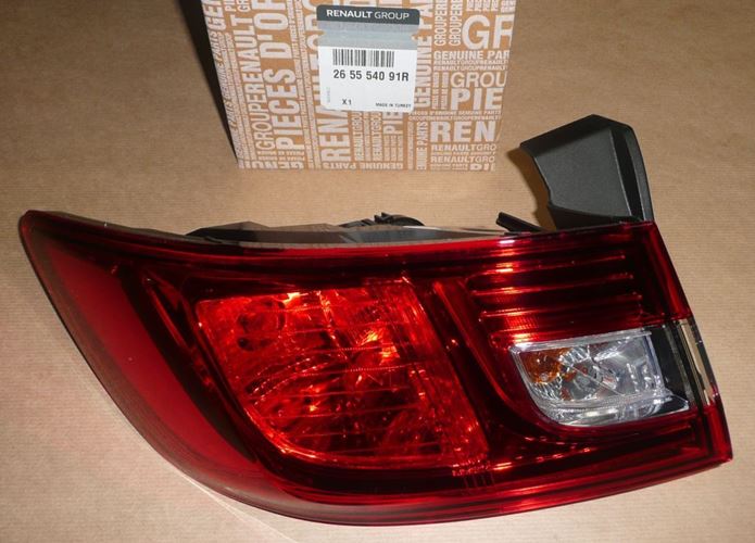 Lampa tylna zespolona Renault Clio IV lewa