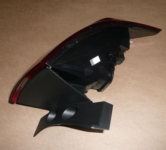 Lampa tylna zespolona Renault Clio IV lewa