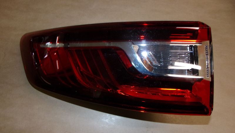 Lampa tylna Renault Megane IV lewa