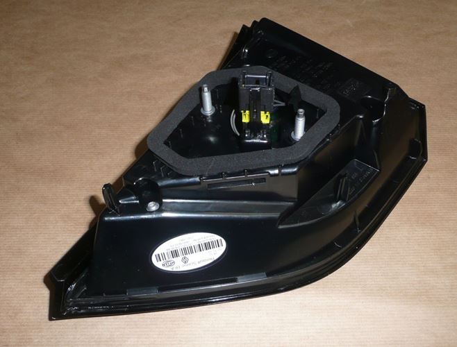 Lampa tylna Renault Scenic IV lewa klapa