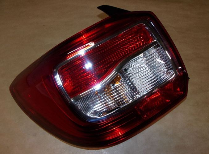 Lampa tylna Dacia Logan lewa