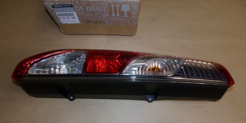 Lampa tylna Renault Kangoo II lewa