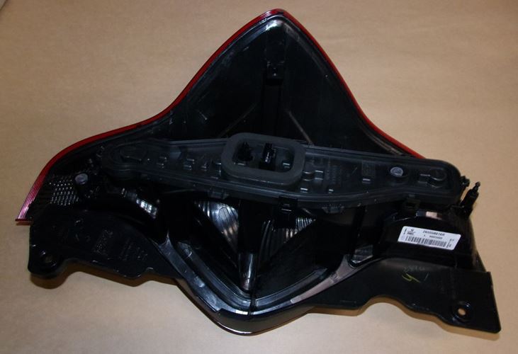 Lampa tylna Dacia Lodgy lewa