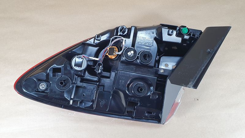 Lampa Tylna Lewa Oryginał Renault Captur II