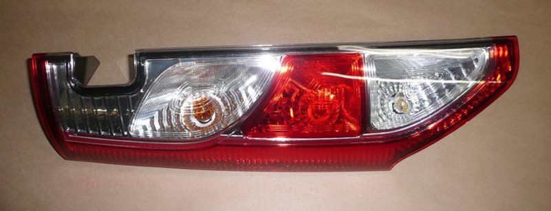 Lampa tylna Renault Kangoo II lewa