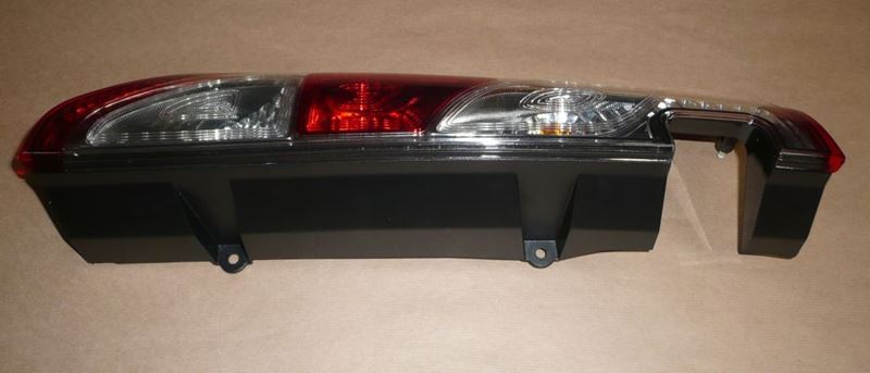 Lampa tylna Renault Kangoo II lewa