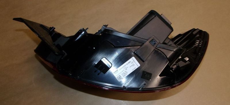 Lampa tylna Dacia Logan III lewa