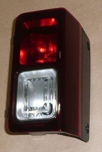 Lampa tylna Renault Trafic III 14> lewa dolna