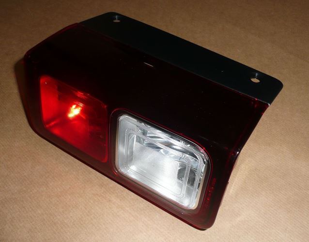 Lampa tylna Renault Trafic III 14> lewa dolna