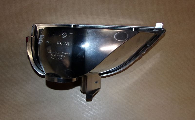 Lampa przeciwmgłowa Renault Megane IV tył lewa