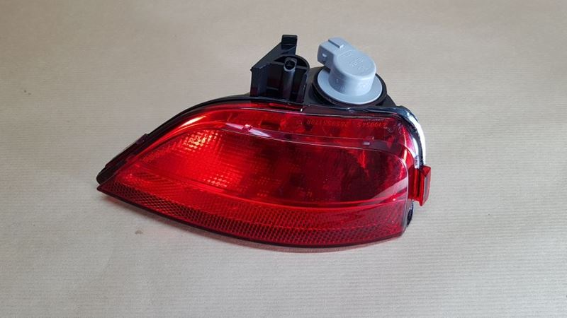 Lampa tylna lewa Oryginał Dacia Duster II