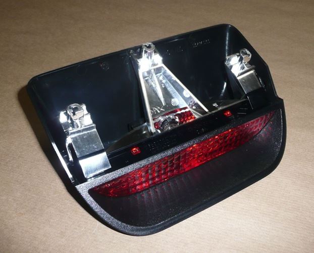 Lampa stopu góra Dacia Duster