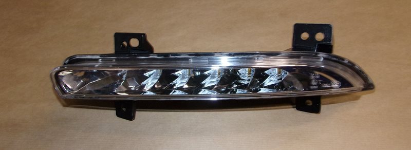 Lampa jazdy dziennej LED Renault Fluence lewe