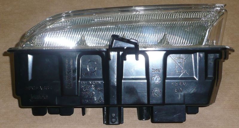 Lampa jazdy dziennej LED Renault Clio IV lewe