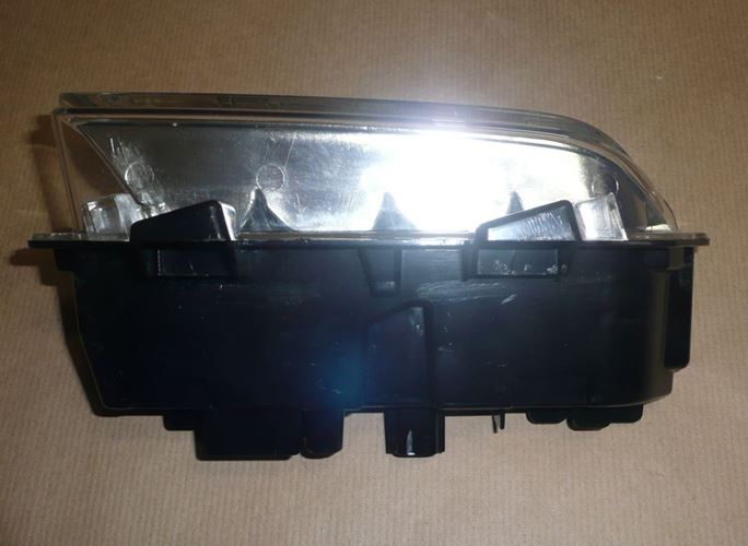 Lampa jazdy dziennej LED Renault Clio IV lewe