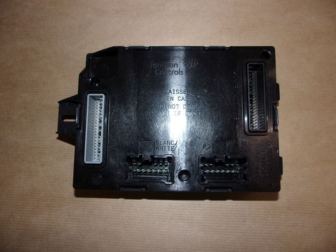Sterownik UCH(BCM) Renault Captur Renault Twingo III