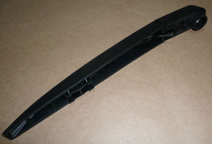 Ramię wycieraczki tył Renault Clio IV