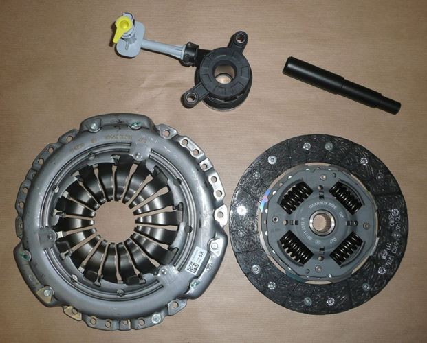 Sprzęgło z wysprzęglikiem Renault Megane IV 1.5 Dci