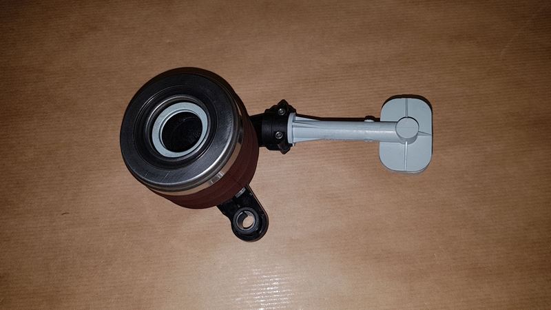 Łożysko sprzęgła siłownik Renault Twingo III 0.9 Tce
