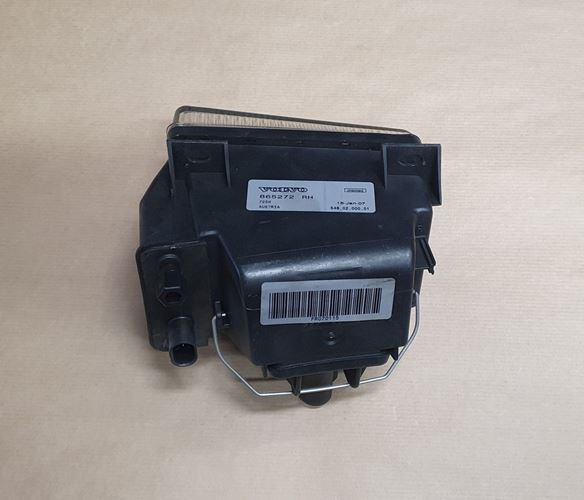 ŚWIATŁO PRZECIWMGIELNE VOLVO S40/V40