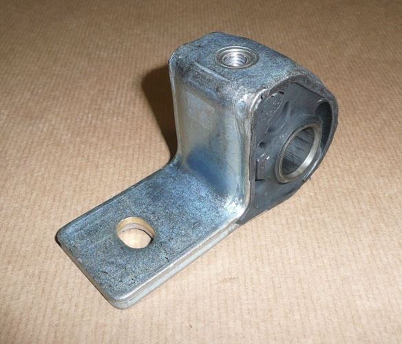 Tuleja wahacza Citroen Berlingo Peugeot 306 tylna