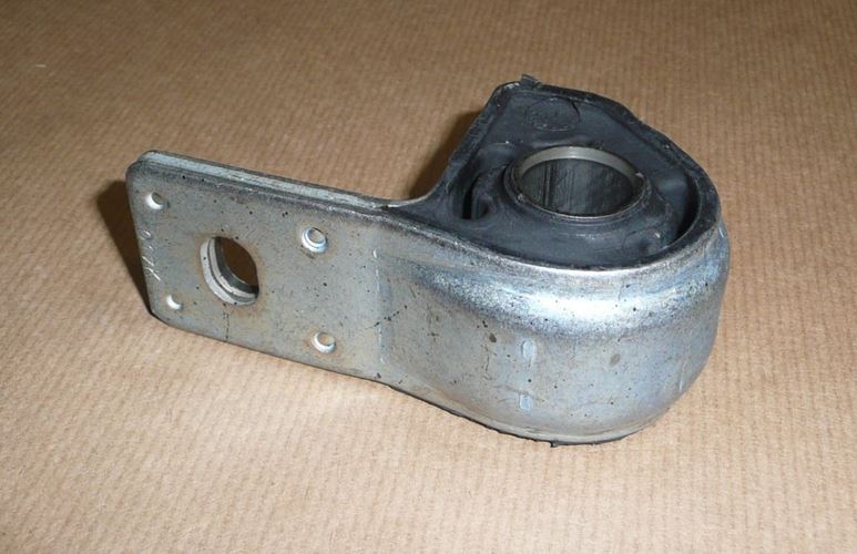 Tuleja wahacza Citroen Berlingo Peugeot 306 tylna