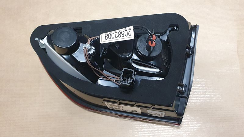 Lampa Tylna Lewa Oryginał Opel Insignia B