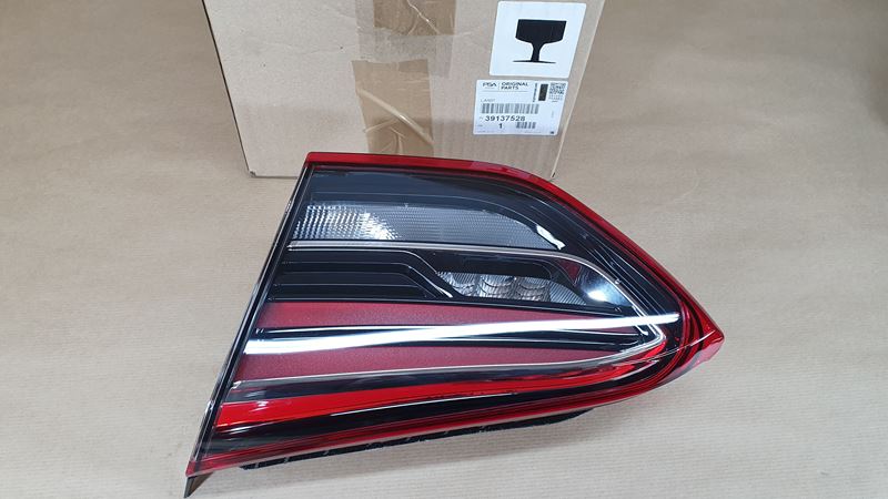 Lampa Tylna Prawa Oryginał Opel Crossland X