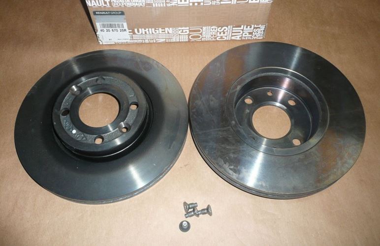 Tarcza hamulcowa komplet Renault Clio IV Renault Twingo III przód