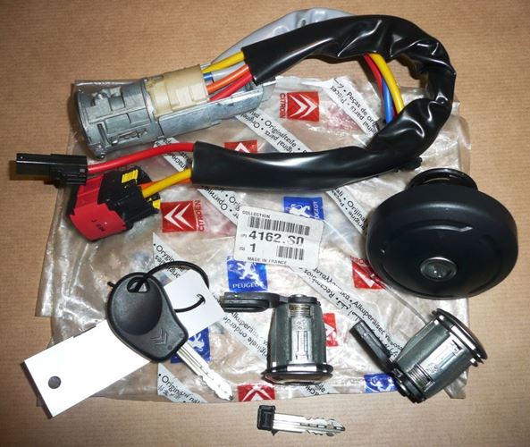 Stacyjka z kompletem zamków Citroen Xsara Picasso