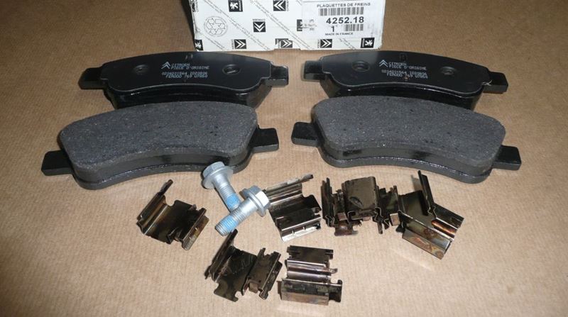 Klocki hamulcowe Citroen Berlingo Citroen C2 Peugeot 207 208 przód