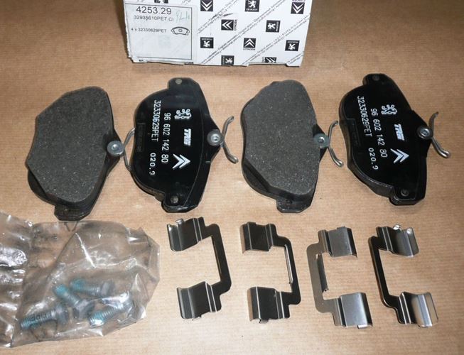 Klocki hamulcowe Citroen C6 tył