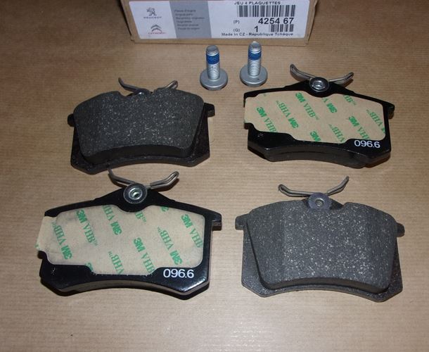 Klocki Hamulcowe Tył Oryginał Citroen C3 Picasso