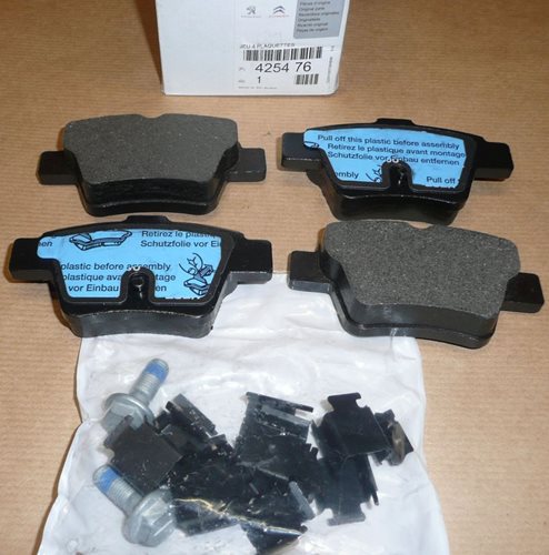 Klocki hamulcowe Citroen C4 Peugeot 207 307 tył 04>