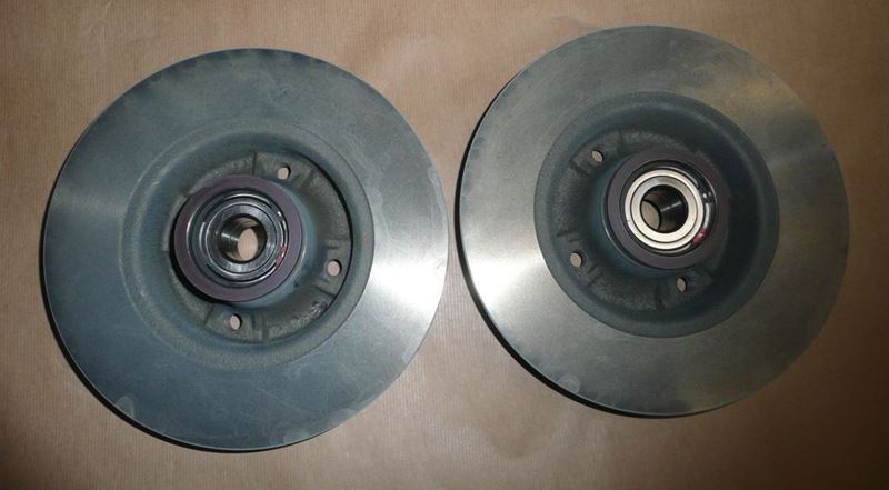 Tarcza hamulcowa komplet Renault Clio III Renault Megane II tył