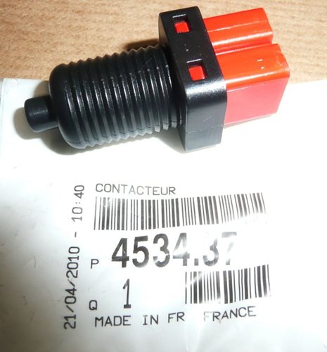 Włącznik świateł stopu Citroen C3 C4 Peugeot 206 307 607