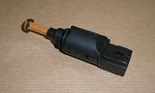 Włącznik świateł stopu Citroen Berlingo Peugeot 206 1007