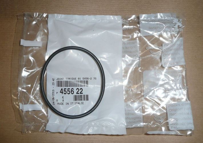 Uszczelka pompy Vacum Peugeot 3008 1.6 Hdi
