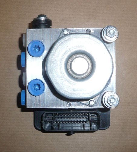 Pompa hamulcowa ABS Renault Clio IV 0.9/1.2 Tce