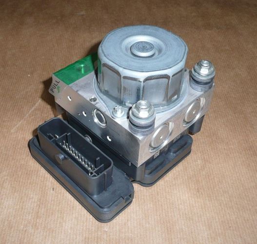 Pompa hamulcowa ABS Renault Clio IV Captur