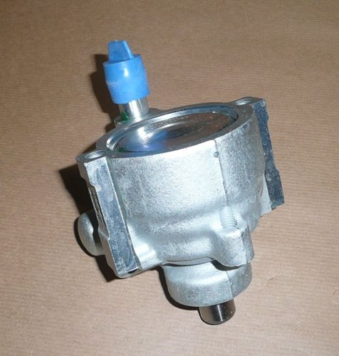 Pompa wspomagania układu kierowniczego Renault Laguna 2.0 Master 2
