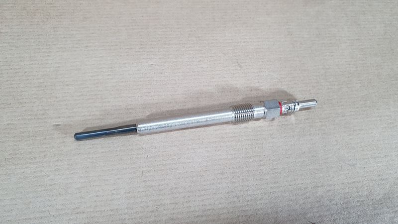 ŚWIECA ŻAROWA O ASTRA J IV 1.3CDTI