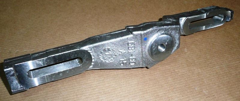Wspornik rolki napinacza alternatora Citroen C2 C3