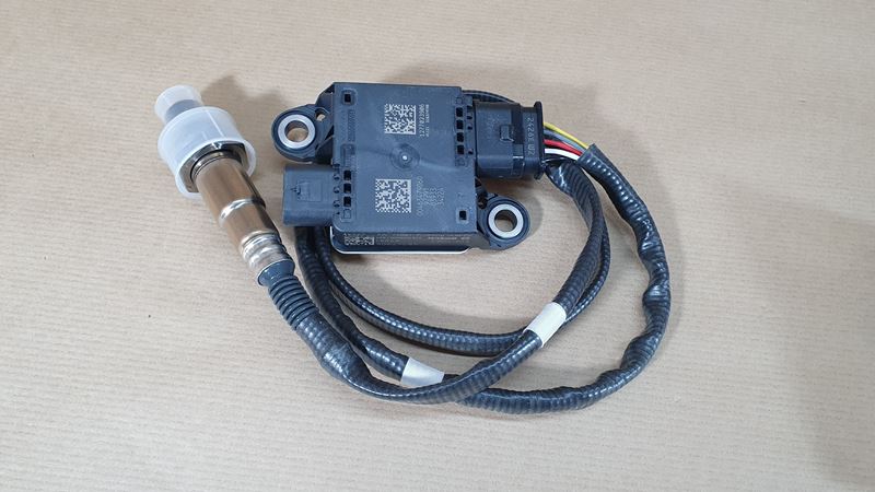 Czujnik NOx Oryginał Fiat 500X Diesel