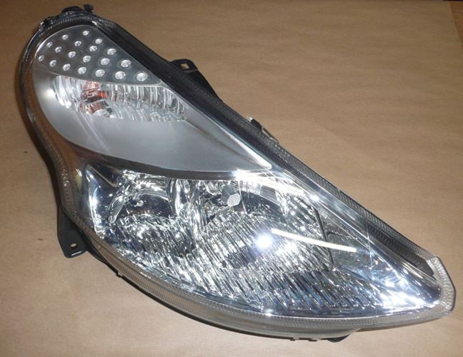 Reflektor Citroen C3 Pluriel prawy