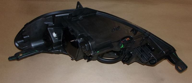Reflektor Peugeot 407 prawy